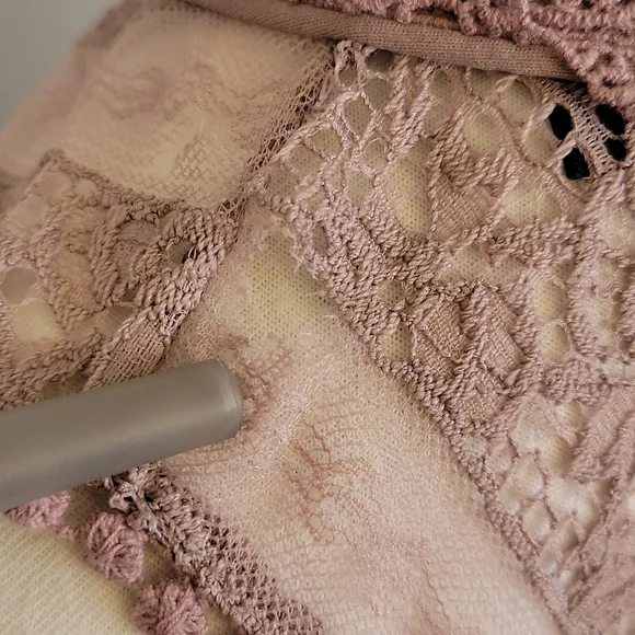 Miss Chevious Lilac Eyelash Lacr Shift Dress - Picture 7 of 9